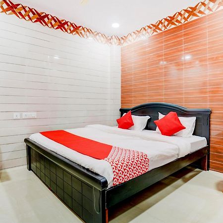 Hotel O Aroma Classic Near Nampally Main Railway Station Hyderabad Exteriör bild