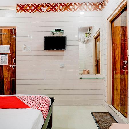Hotel O Aroma Classic Near Nampally Main Railway Station Hyderabad Exteriör bild