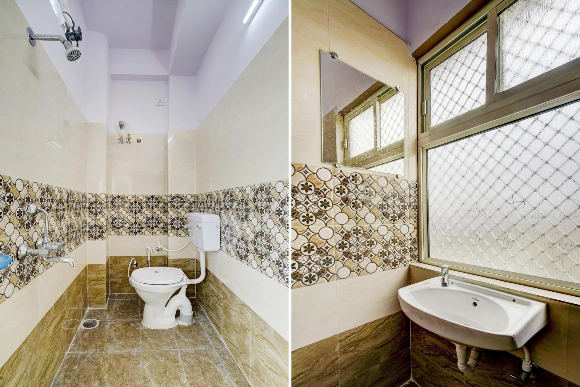 Hotel O Aroma Classic Near Nampally Main Railway Station Hyderabad Exteriör bild